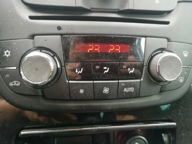Mando Climatizador para Opel Insignia Berlina