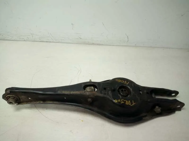 Brazo Suspension Superior Trasero Derecho para Seat Leon St (5F8)