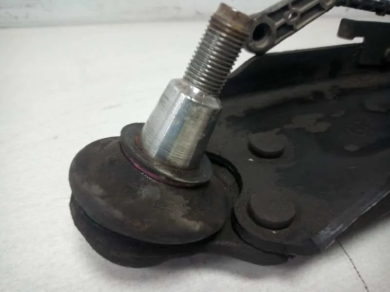 Brazo Suspension Inferior Delantero Izquierdo para Renault Scenic Iii