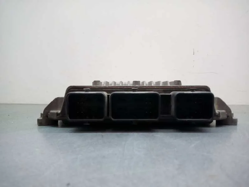 Centralita Motor Uce para Ford Fiesta (Cbk)