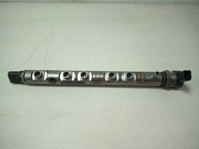 Rampa Inyectora para Bmw Serie 1 Berlina (E81/E87)