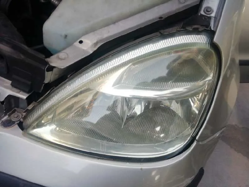 Faro Izquierdo para Mercedes-Benz Clase A (W168)