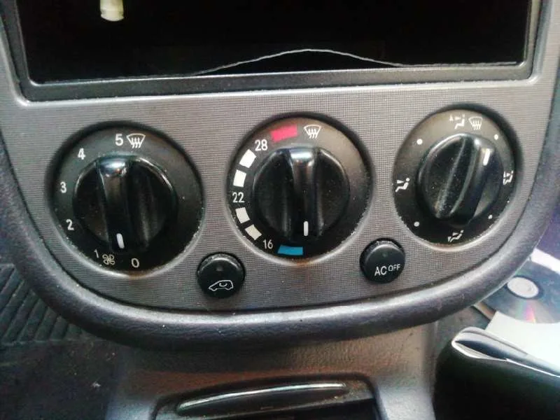 Mando Calefaccion / Aire Acondicionado para Mercedes-Benz Clase A (W168)