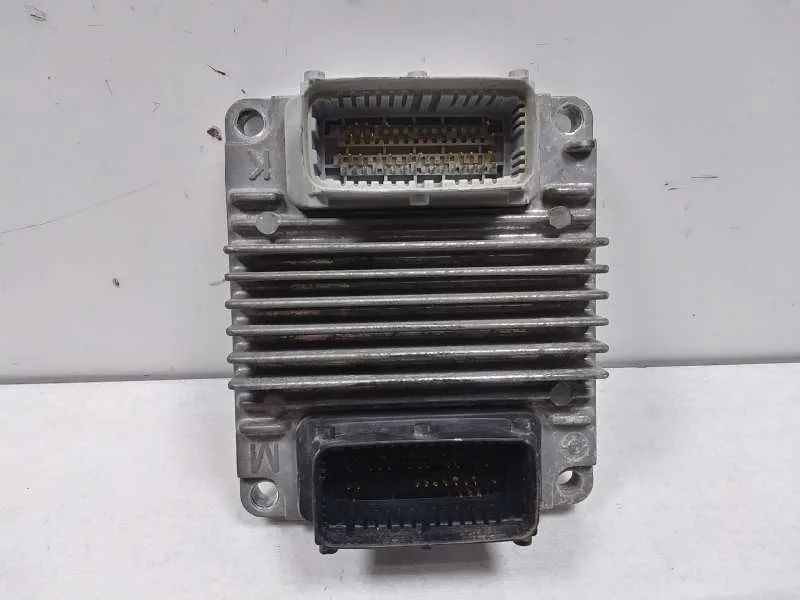 Centralita Motor Uce para Chevrolet Aveo / Kalos Hatchback (T200)