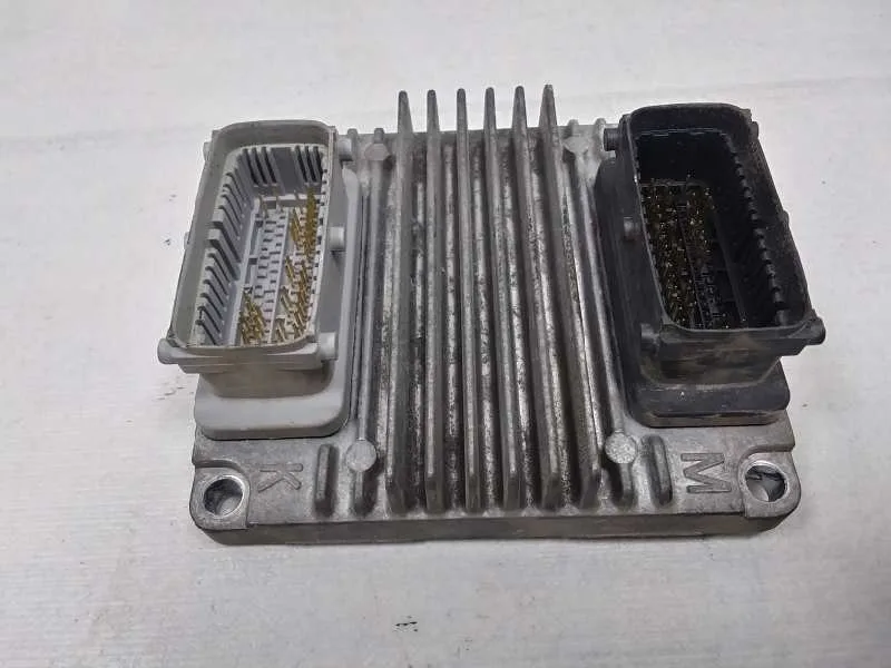 Centralita Motor Uce para Chevrolet Aveo / Kalos Hatchback (T200)