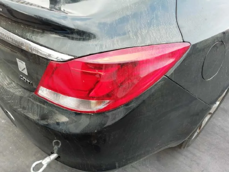 Piloto Trasero Derecho para Opel Insignia Berlina