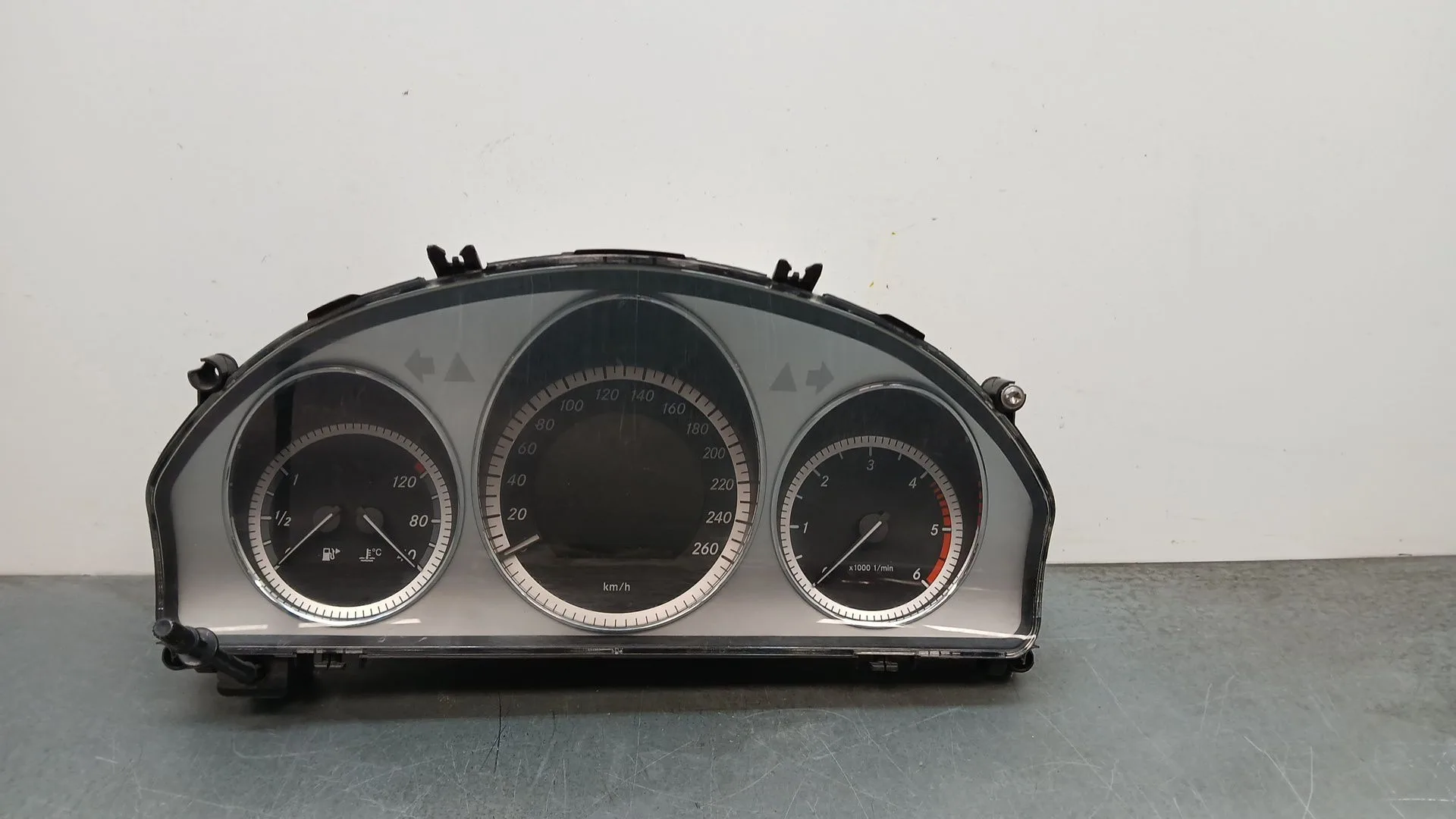 Cuadro Instrumentos para Mercedes-Benz Clase C (W204) Berlina