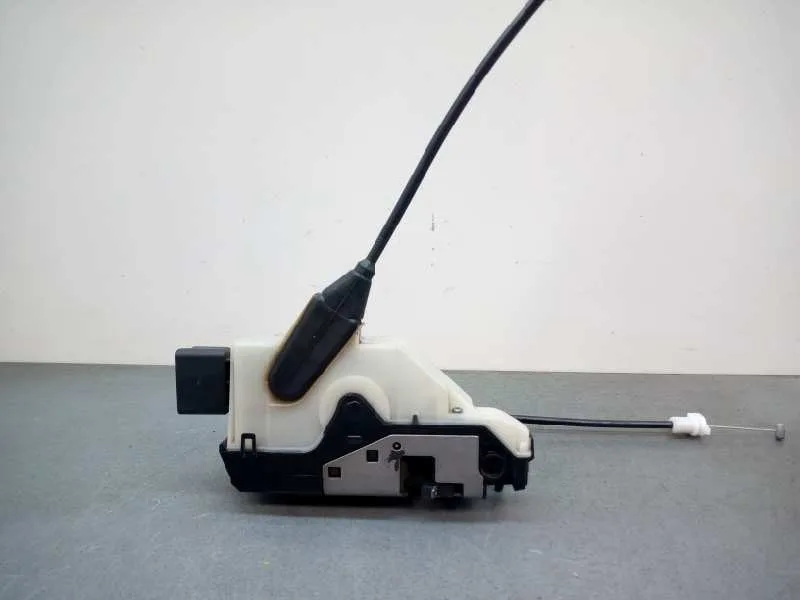 Cerradura Puerta Delantera Derecha para Peugeot 2008 (--.2013->)