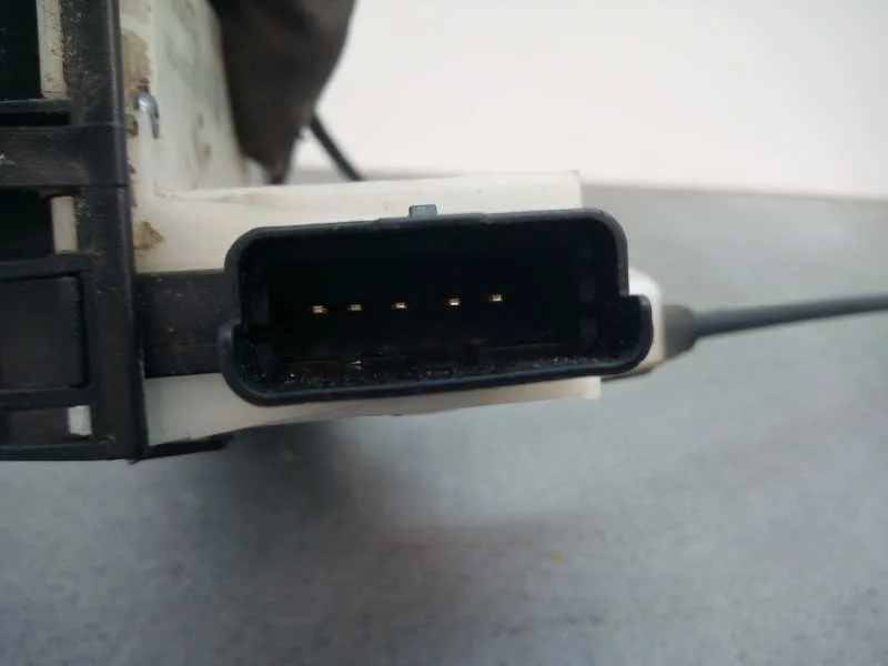 Cerradura Puerta Delantera Derecha para Peugeot 2008 (--.2013->)