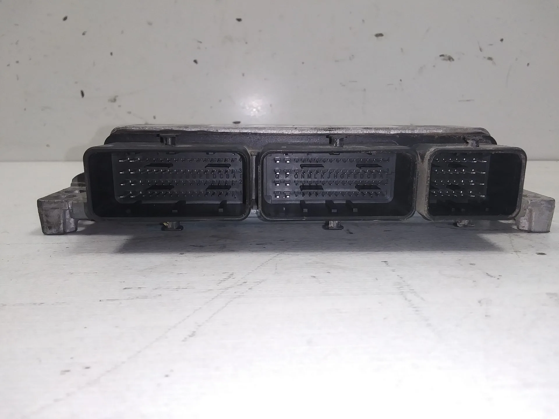 Centralita Motor Uce para Renault Master Kasten