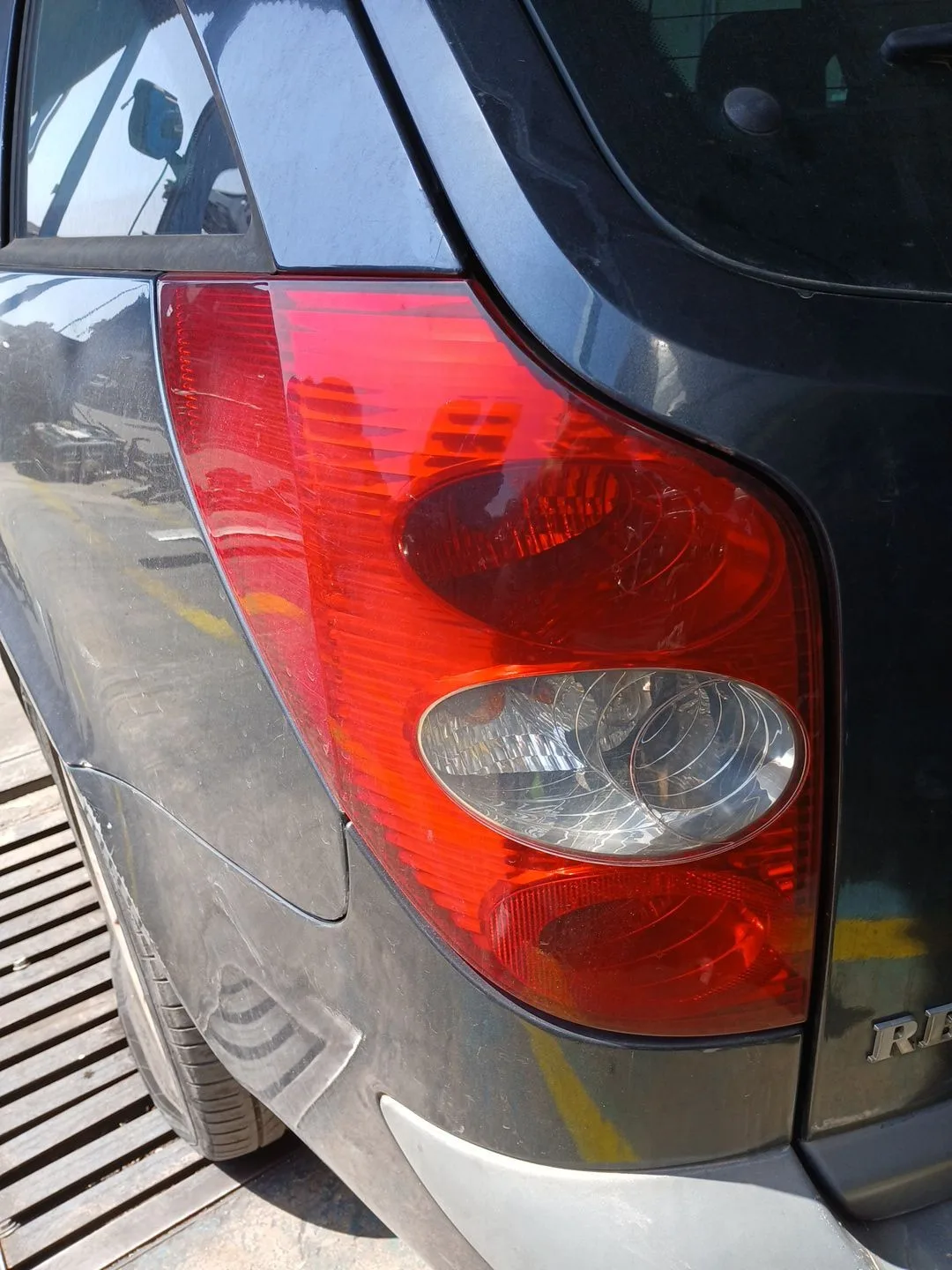 Piloto Trasero Izquierdo para Renault Laguna Ii Grandtour (Kg0)