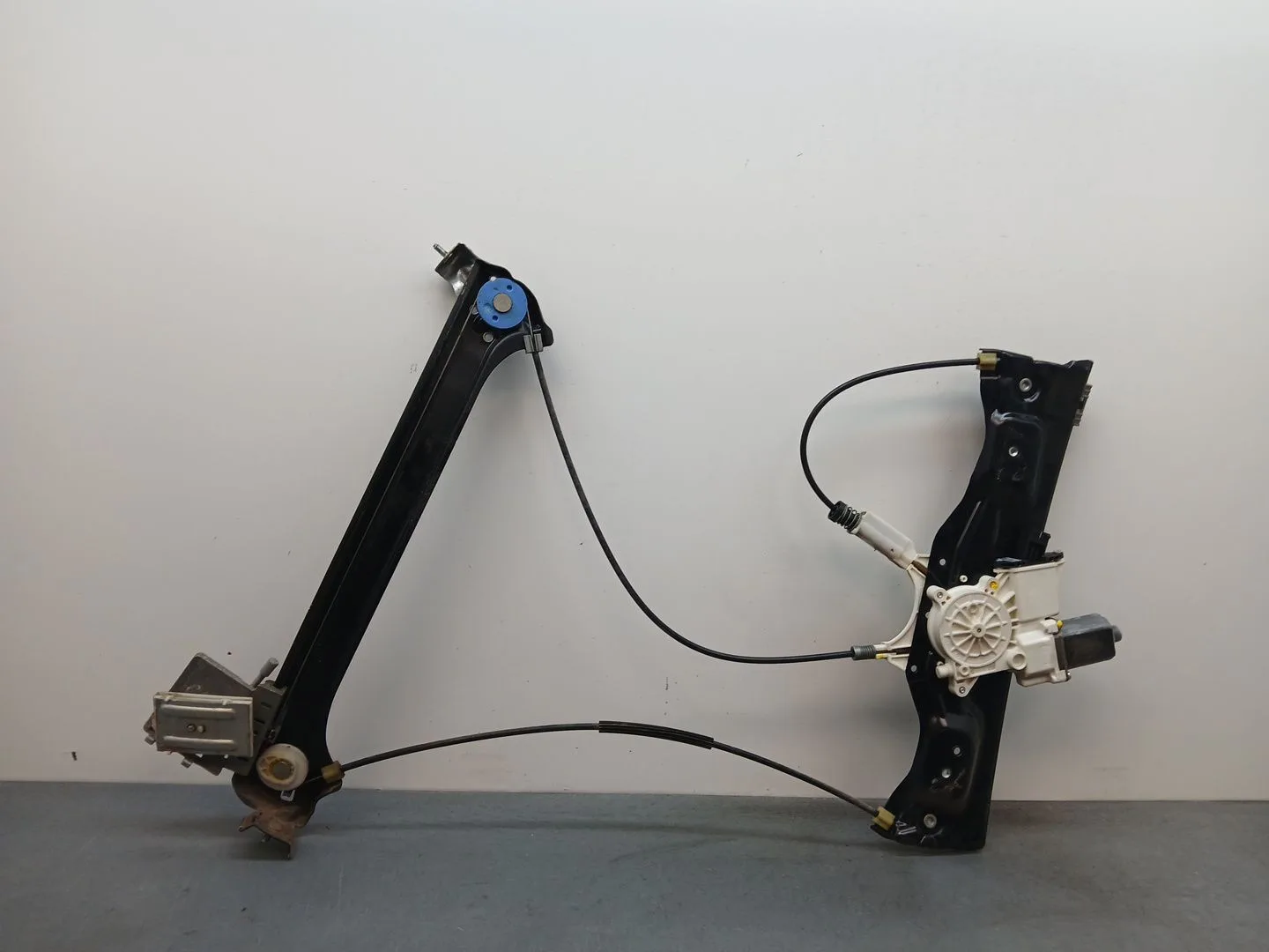Elevalunas Delantero Derecho para Opel Astra Twin Top