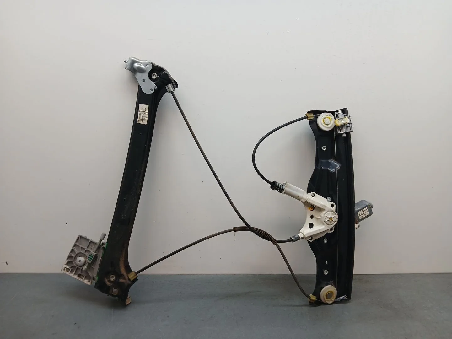 Elevalunas Delantero Izquierdo para Opel Astra Twin Top