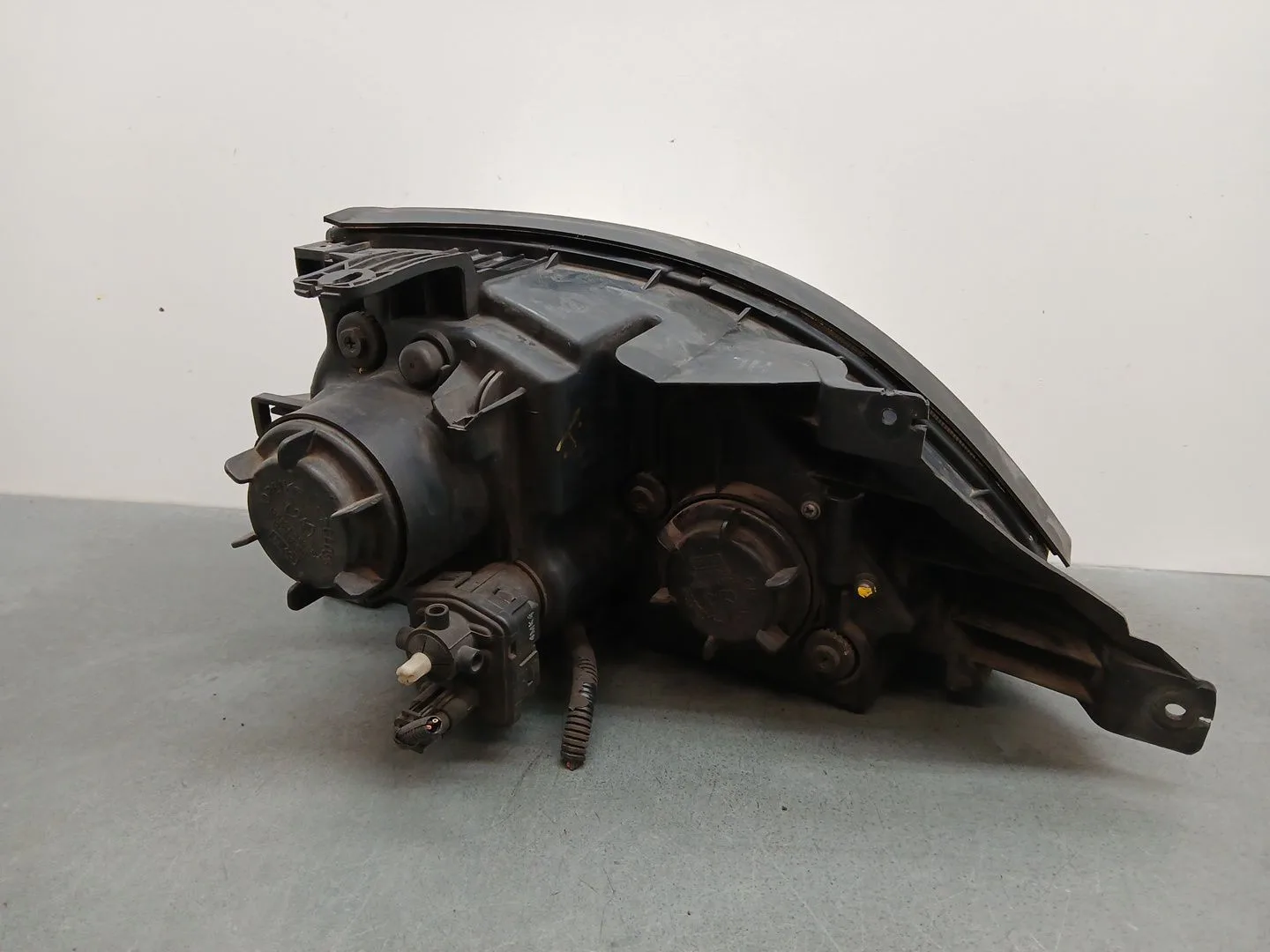 Faro Izquierdo para Hyundai Terracan (Hp)
