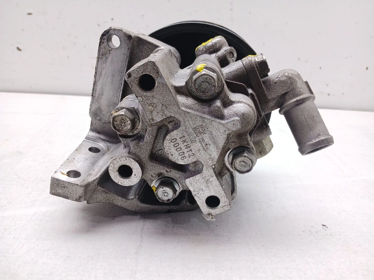 Bomba Direccion para Chevrolet Cruze (J300)
