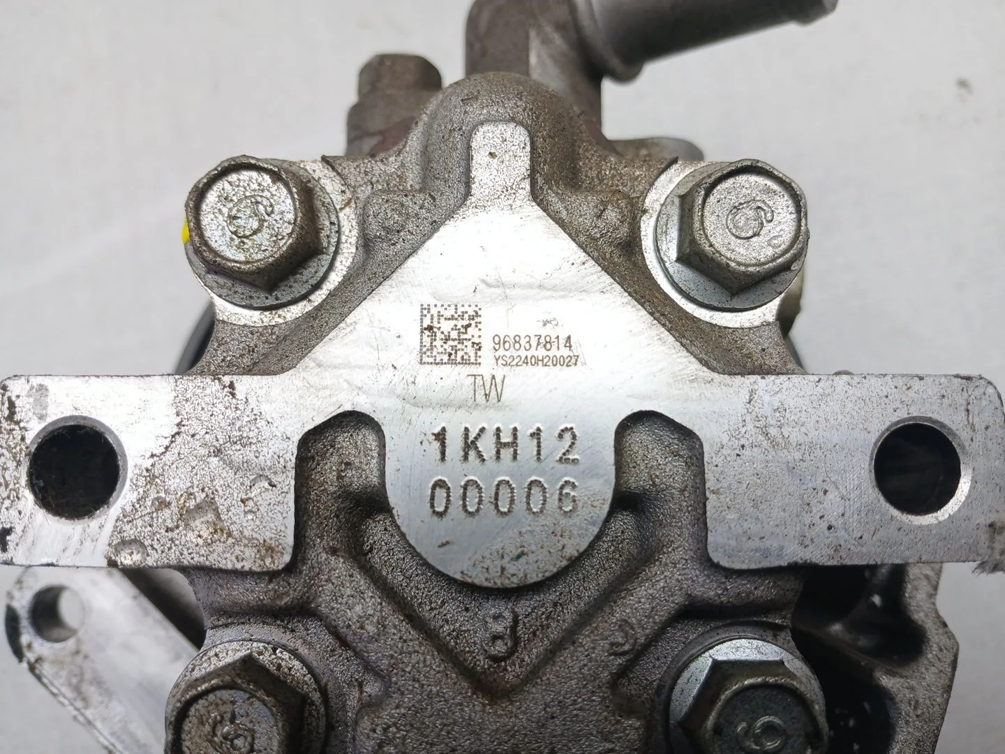 Bomba Direccion para Chevrolet Cruze (J300)