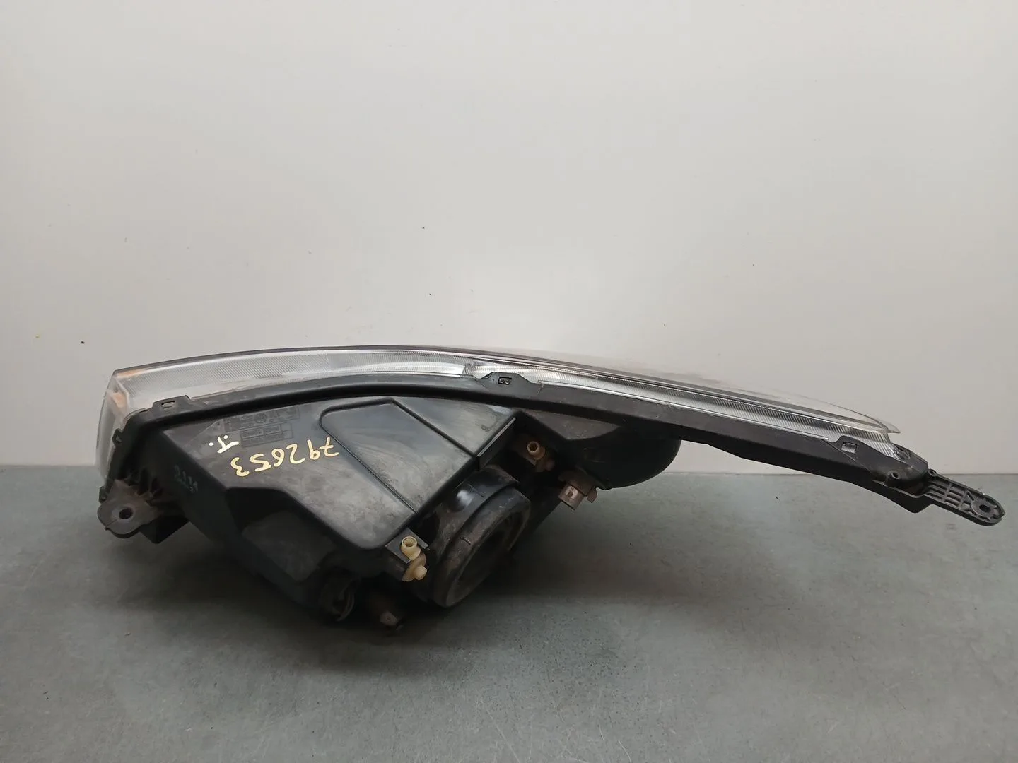 Faro Derecho para Chevrolet Cruze (J300)