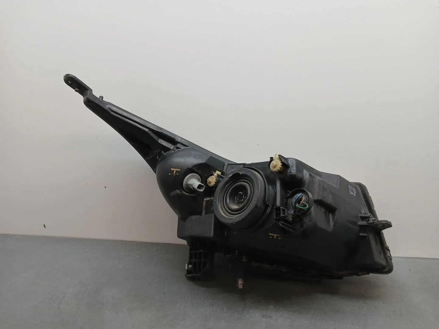 Faro Izquierdo para Chevrolet Cruze (J300)