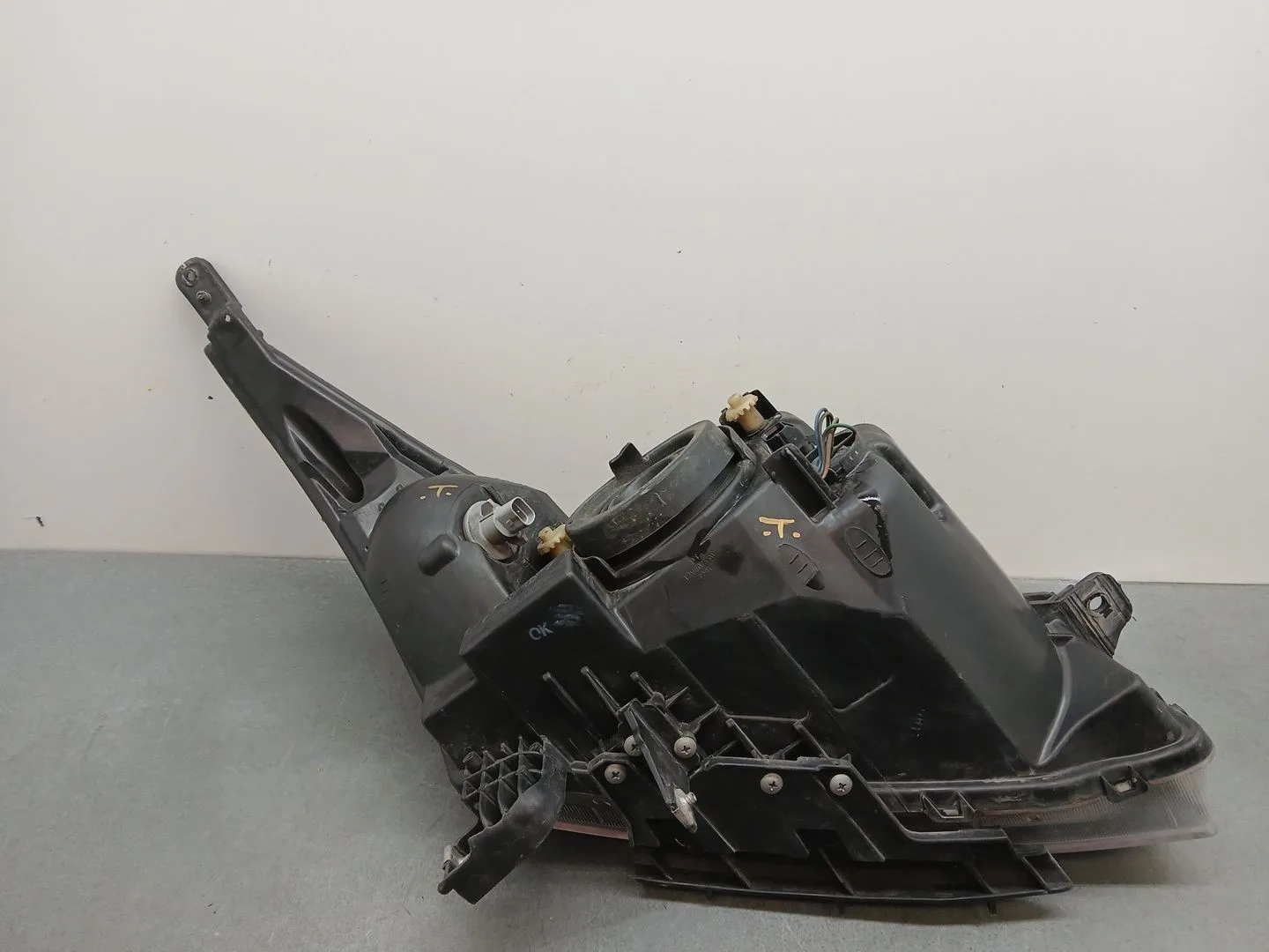 Faro Izquierdo para Chevrolet Cruze (J300)