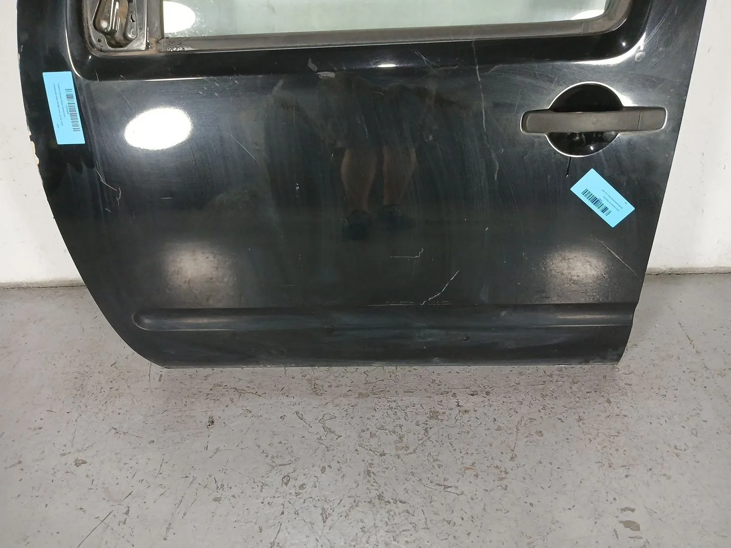 Puerta Delantera Izquierda para Nissan Navara Np300 (D40)