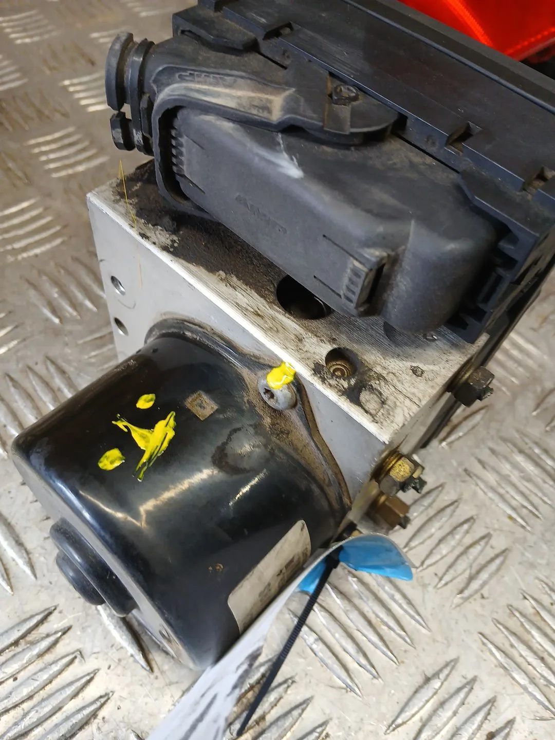 Abs para Nissan Navara Np300 (D40)