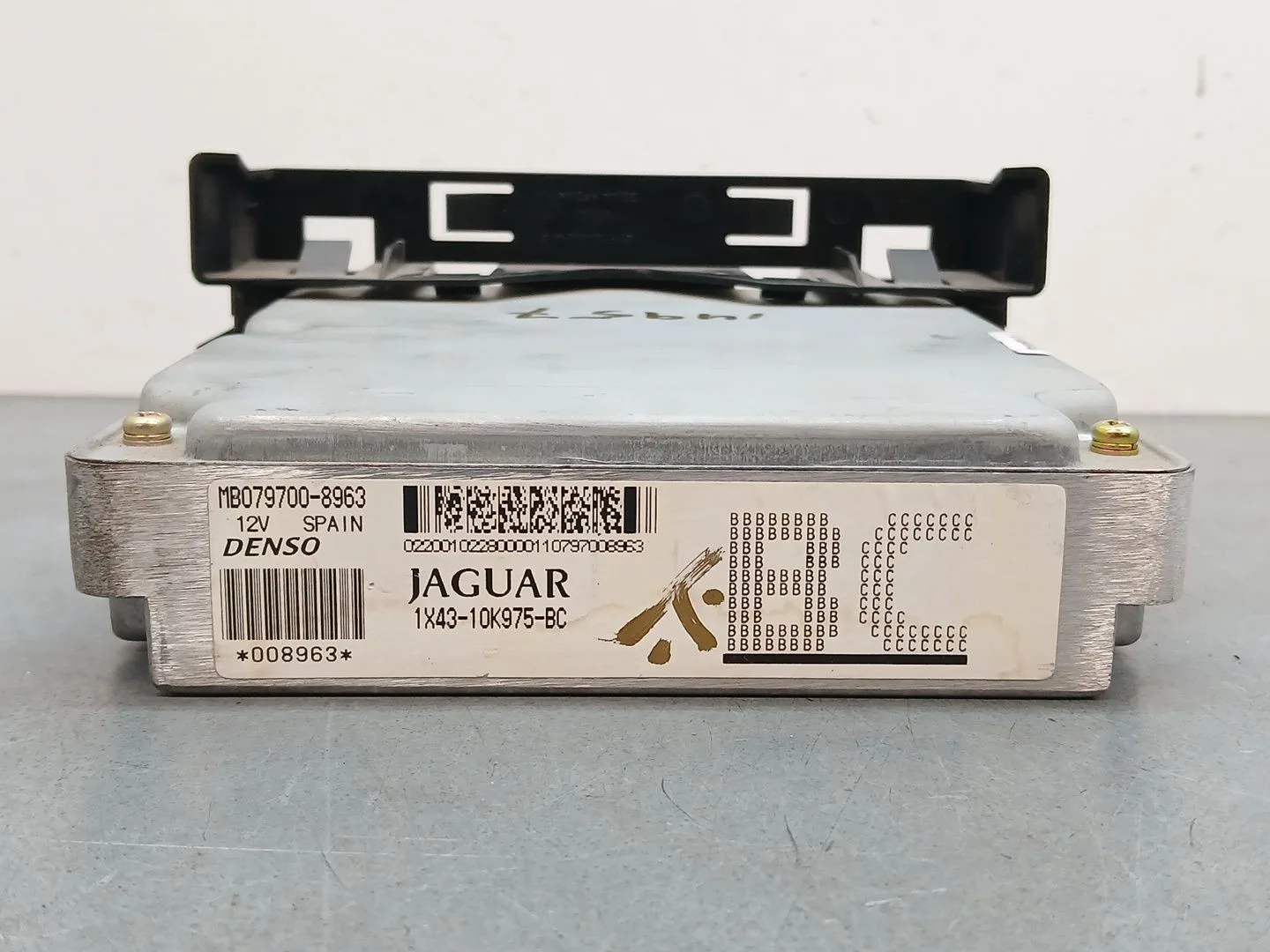 Centralita Motor Uce para Jaguar X-Type