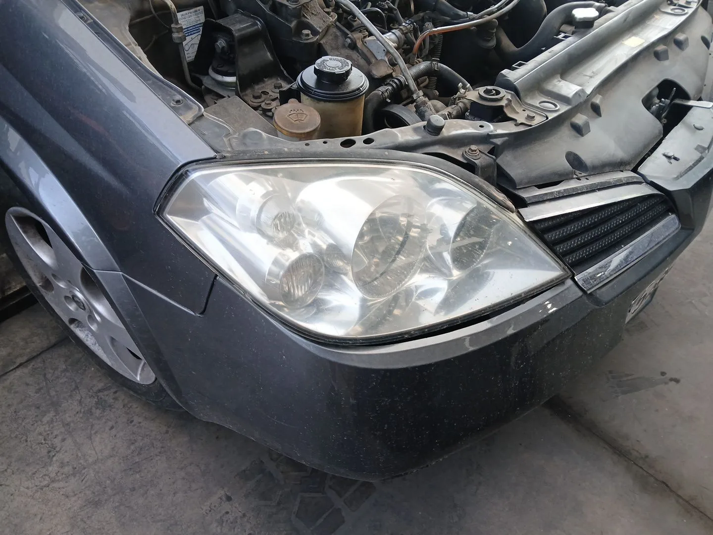 Faro Derecho para Nissan Primera (P12)