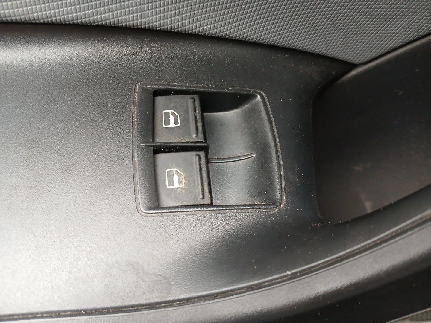 Mando Elevalunas Delantero Izquierdo para Seat Ibiza Sc (6J1)