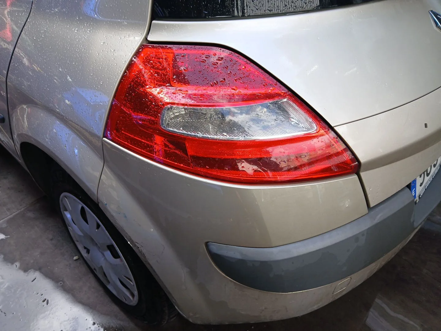 Piloto Trasero Izquierdo para Renault Megane Ii (Bm0/1_, Cm0/1_)