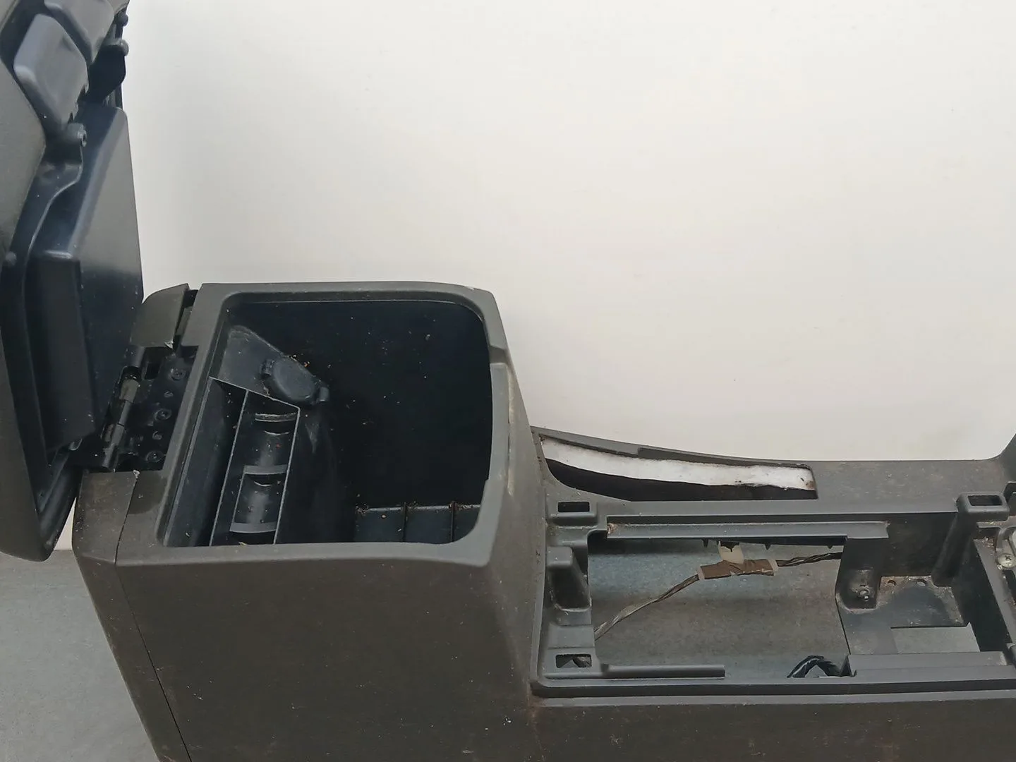 Apoyabrazos Central para Nissan Navara Np300 (D40)