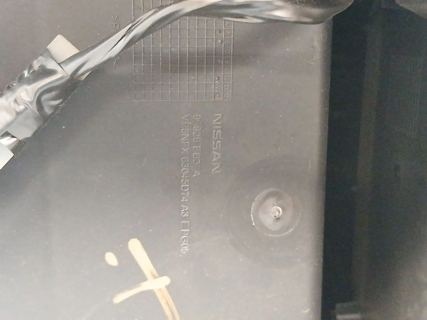 Apoyabrazos Central para Nissan Navara Np300 (D40)