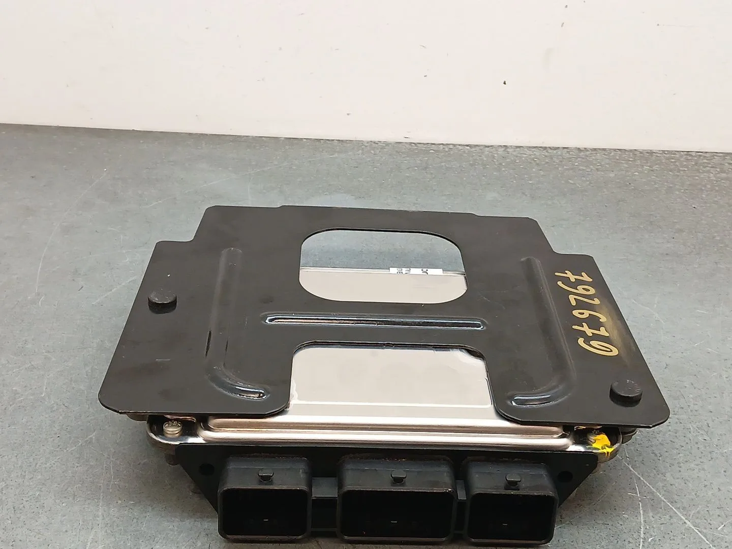 Centralita Motor Uce para Citroën C4 Berlina