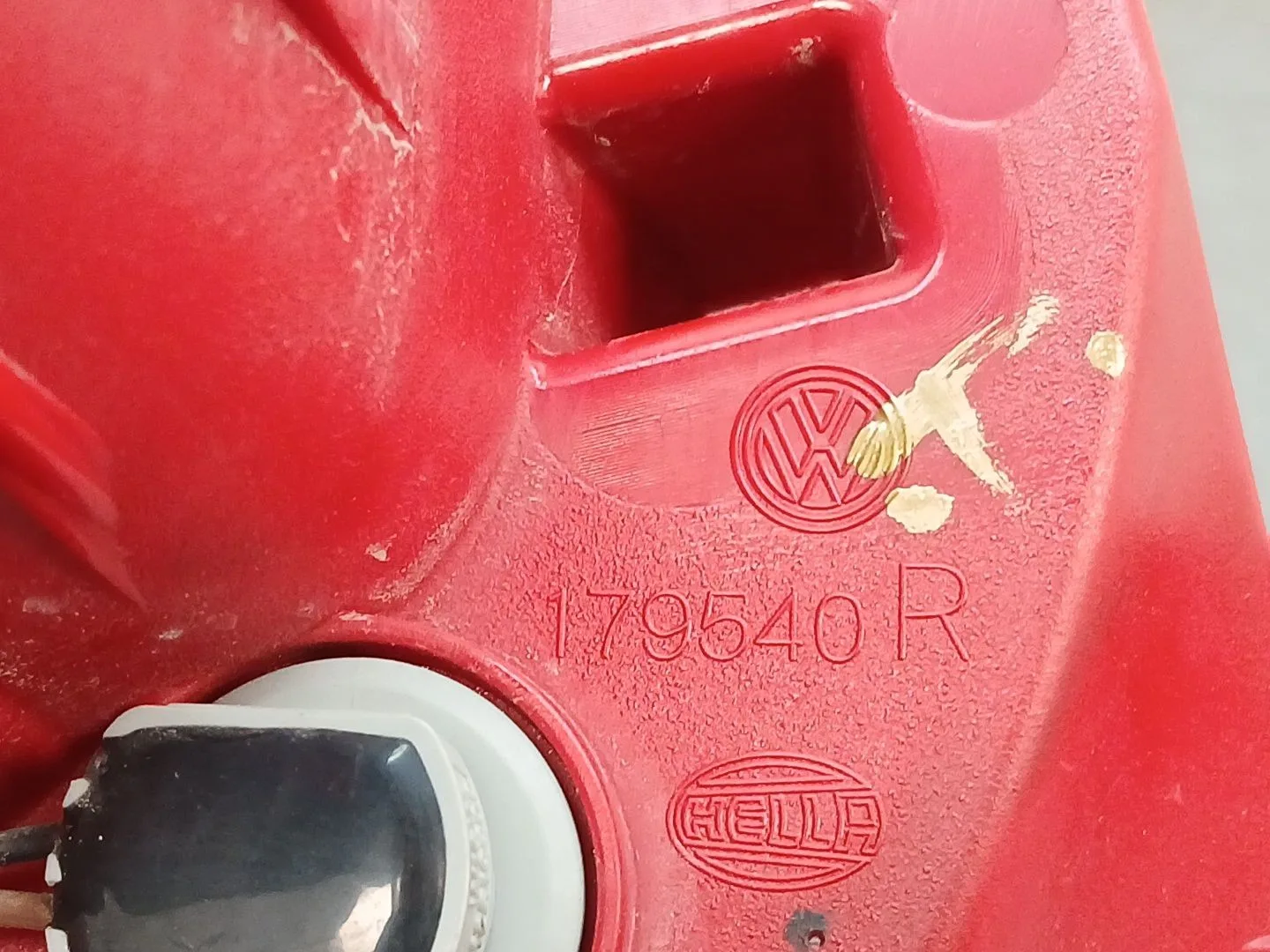 Piloto Trasero Derecho para Volkswagen Passat Lim. (362)