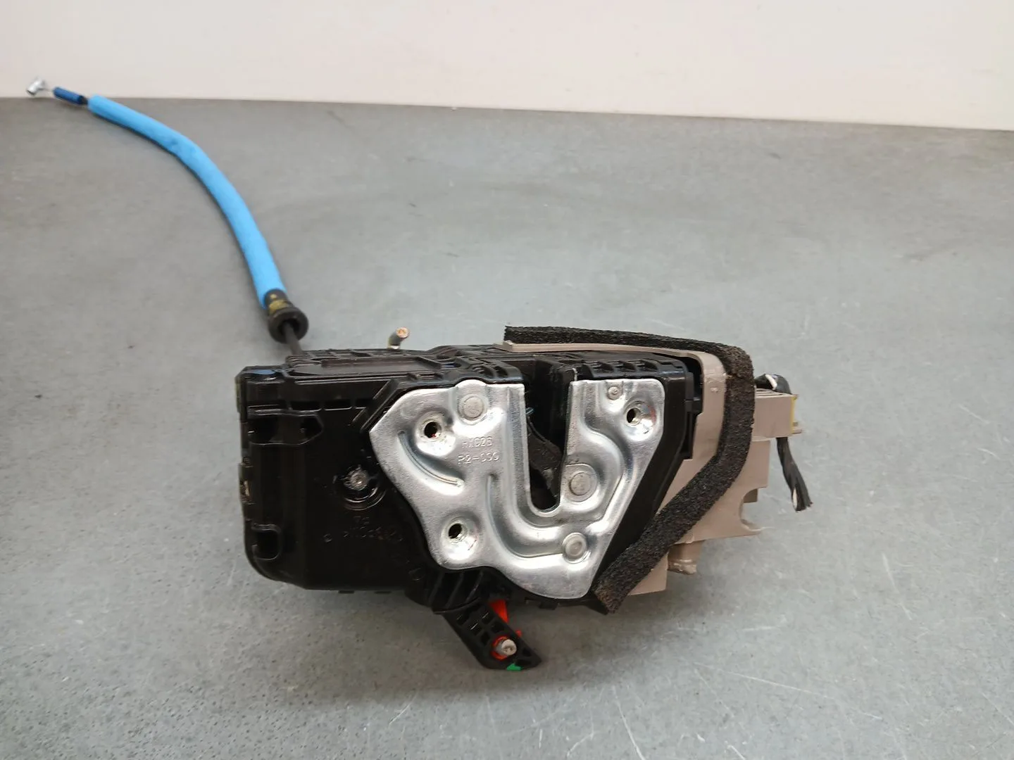Cerradura Puerta Delantera Derecha para Kia Ceed