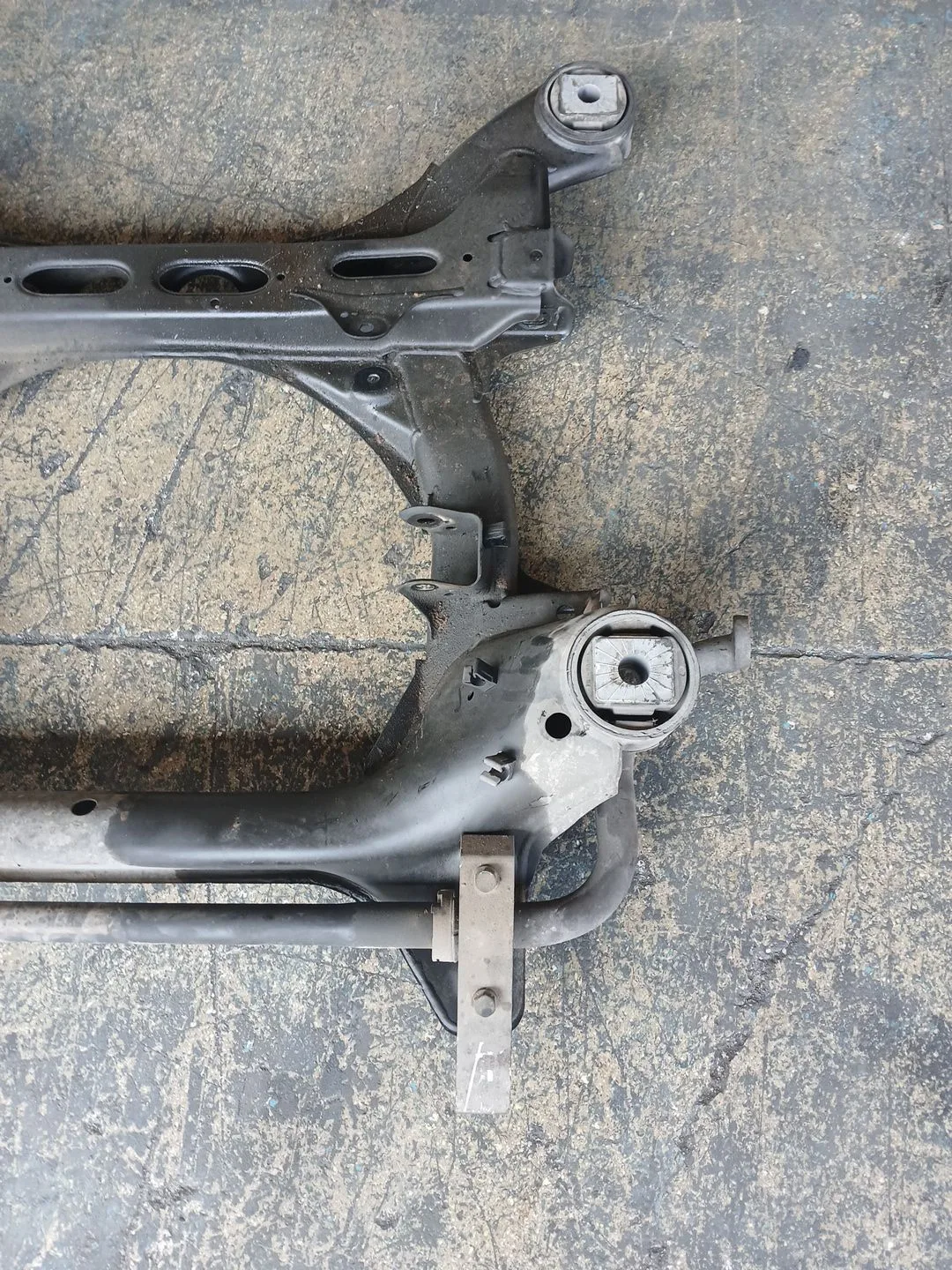 Puente Delantero para Volkswagen Touareg (7La)