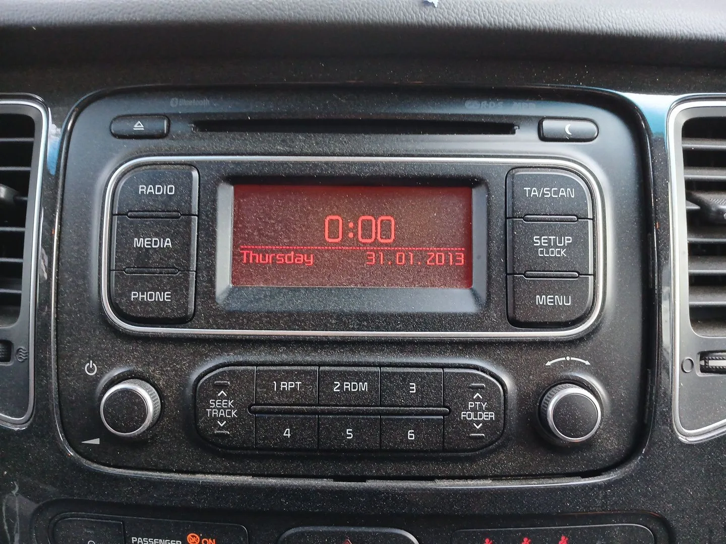 Sistema Audio / Radio Cd para Kia Carens Iv