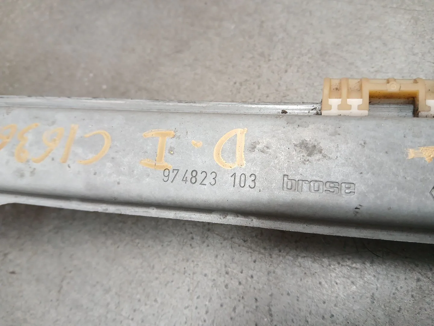 Elevalunas Delantero Izquierdo para Renault Laguna Iii