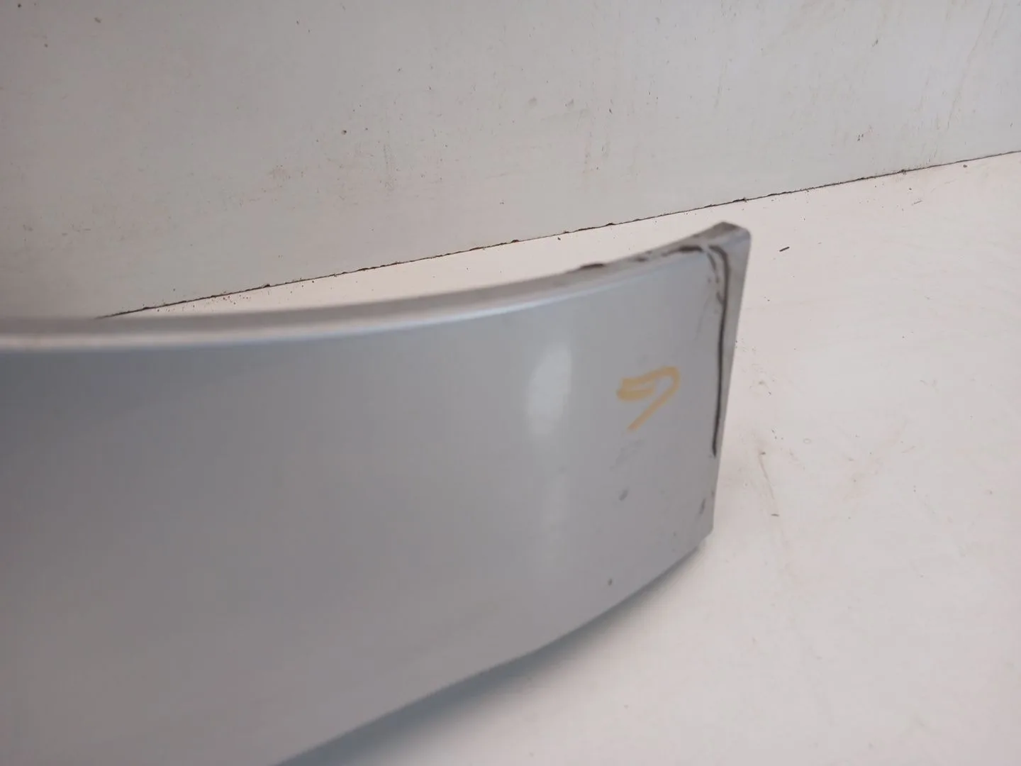 Aleta Delantera Derecha para Renault Scenic Iii (Jz0/1_)