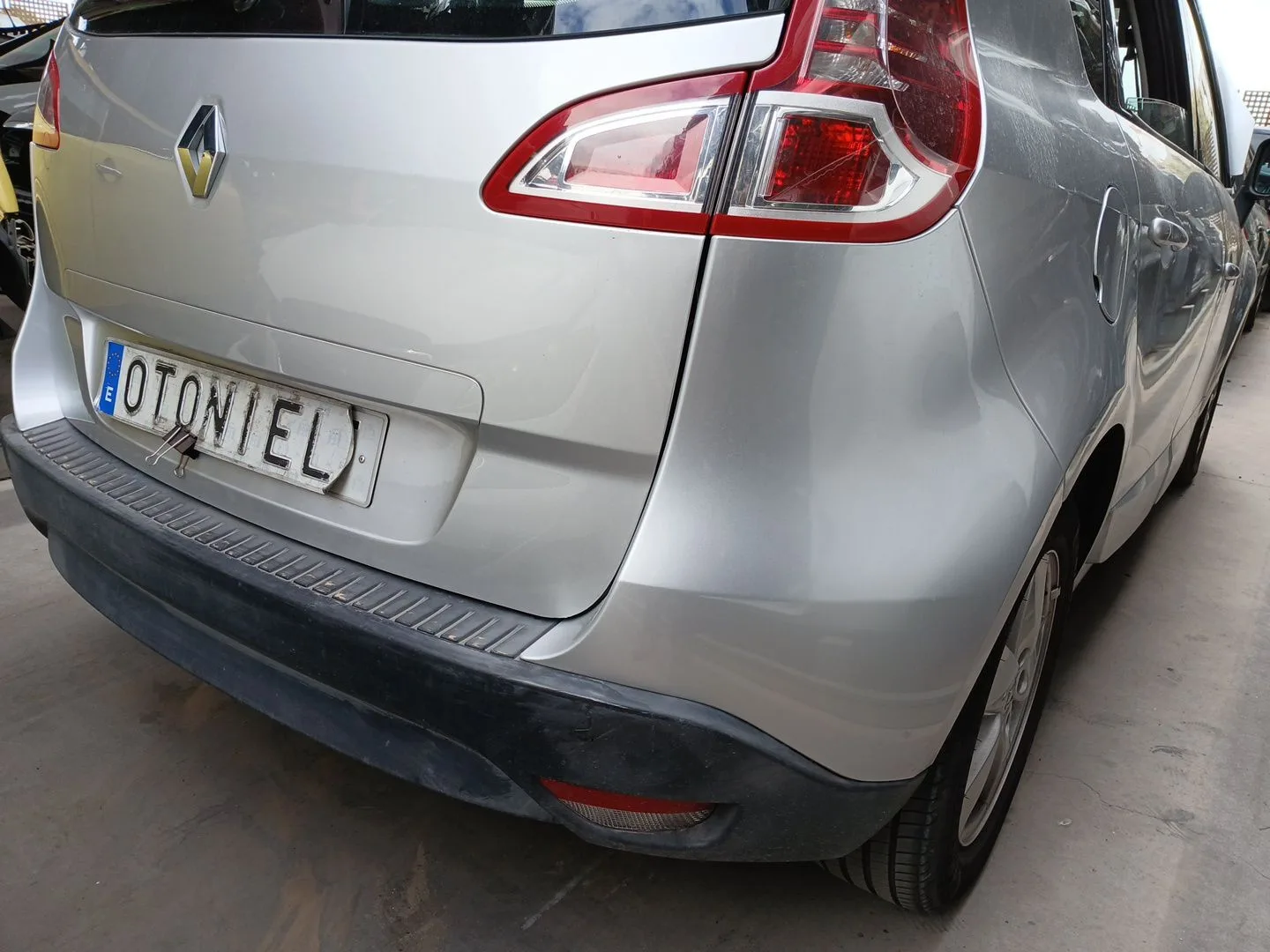 Paragolpes Trasero para Renault Scenic Iii (Jz0/1_)