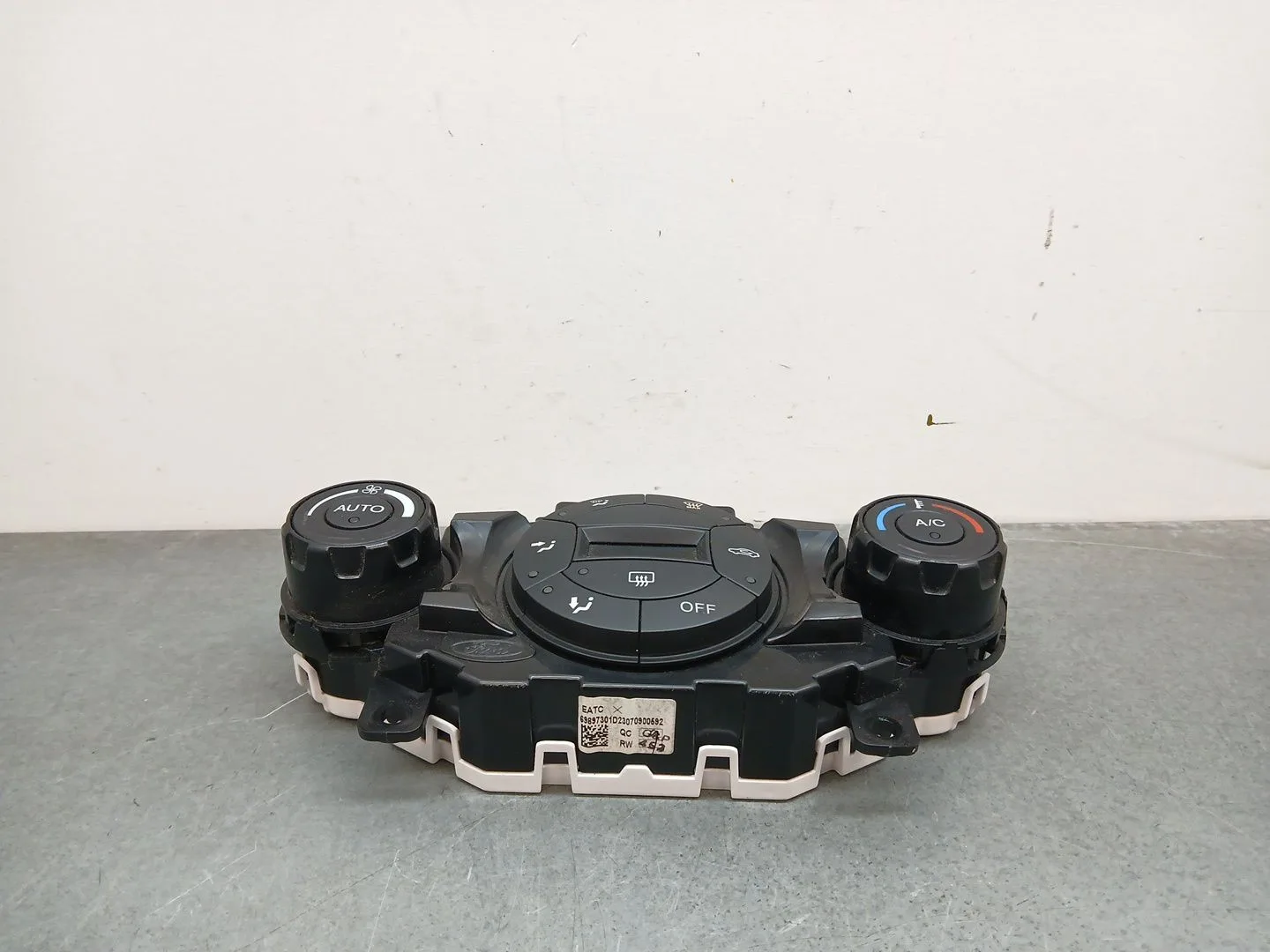 Mando Calefaccion / Aire Acondicionado para Ford Fiesta (Cb1)