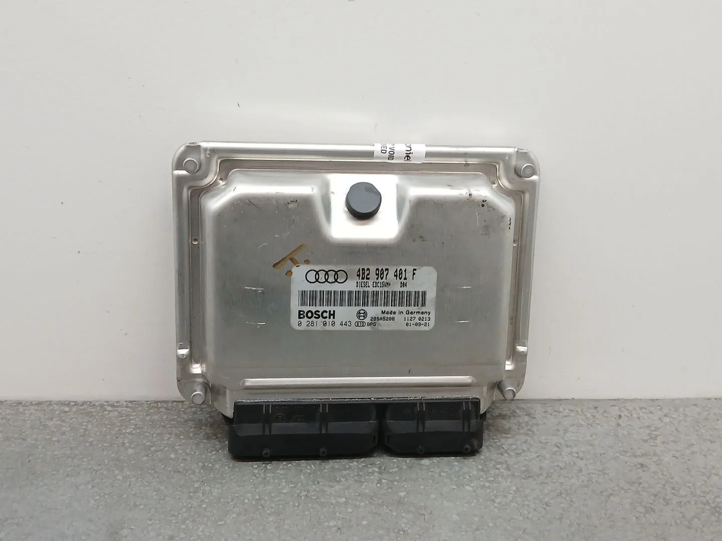 Centralita Motor Uce para Audi A6 C5 Avant (4B5, 4B6)