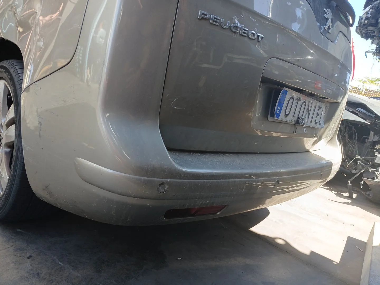 Paragolpes Trasero para Peugeot 5008 (0U_, 0E_)