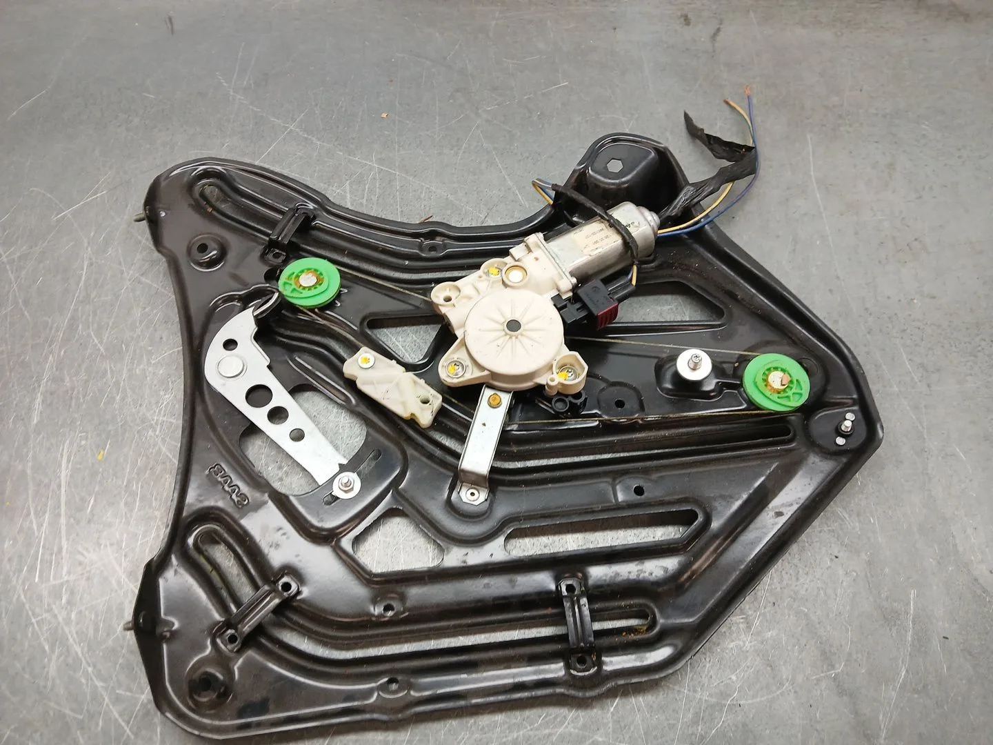 Elevalunas Trasero Izquierdo para Saab 9-3 Descapotable (Ys3F)