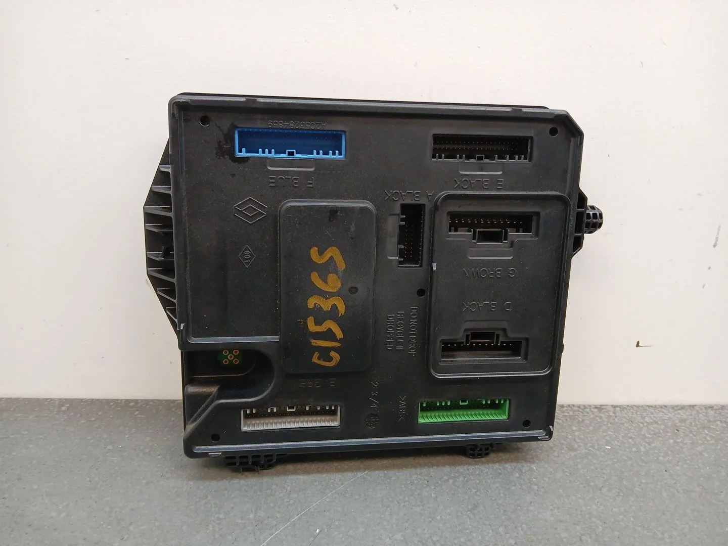 Caja Reles / Fusibles para Renault Scenic Iii