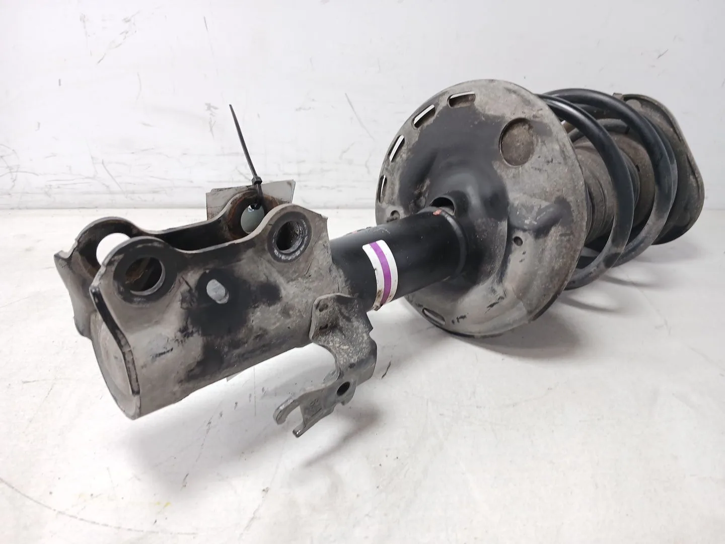 Amortiguador Delantero Izquierdo para Toyota Auris