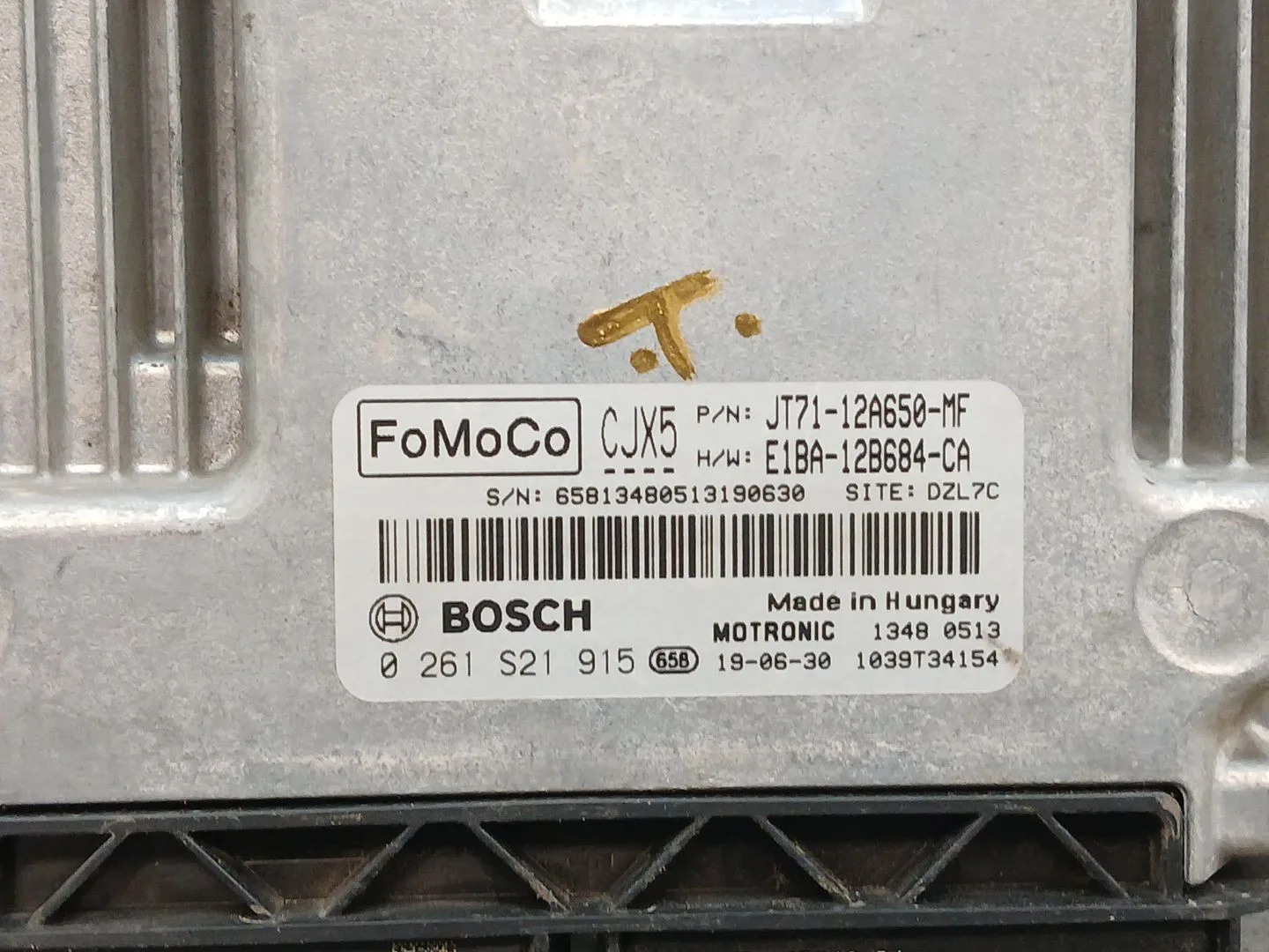 Centralita Motor Uce para Ford Transit Courier