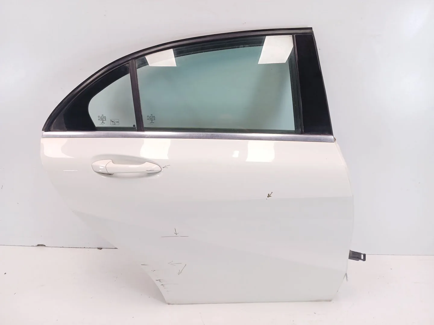 Puerta Trasera Derecha para Mercedes-Benz Clase A (W176)