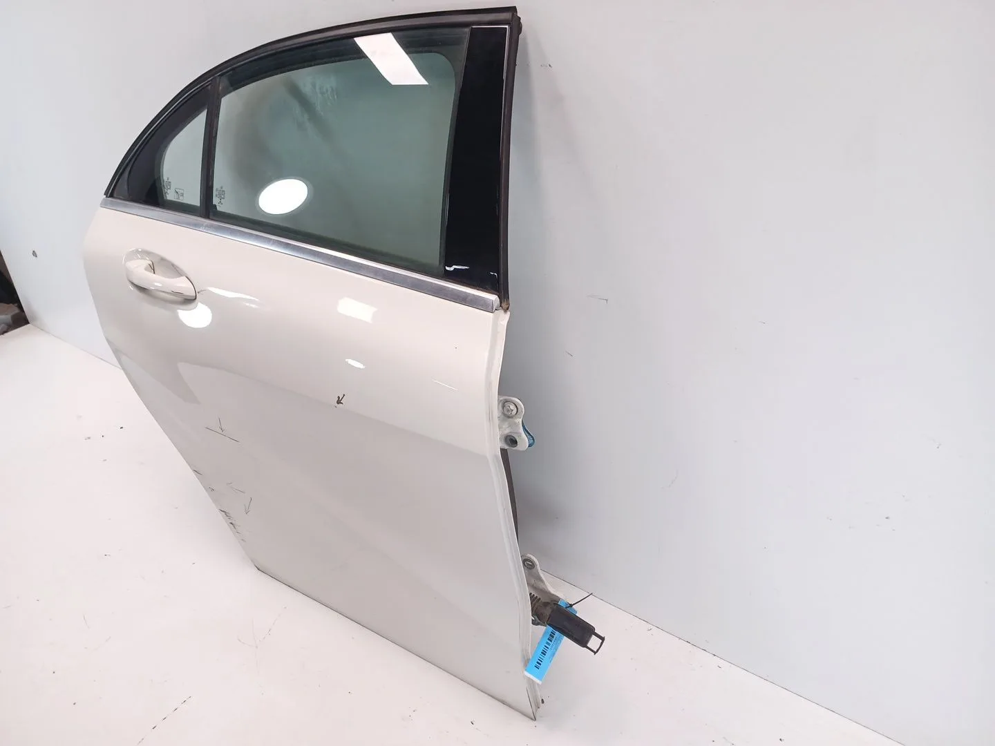 Puerta Trasera Derecha para Mercedes-Benz Clase A (W176)