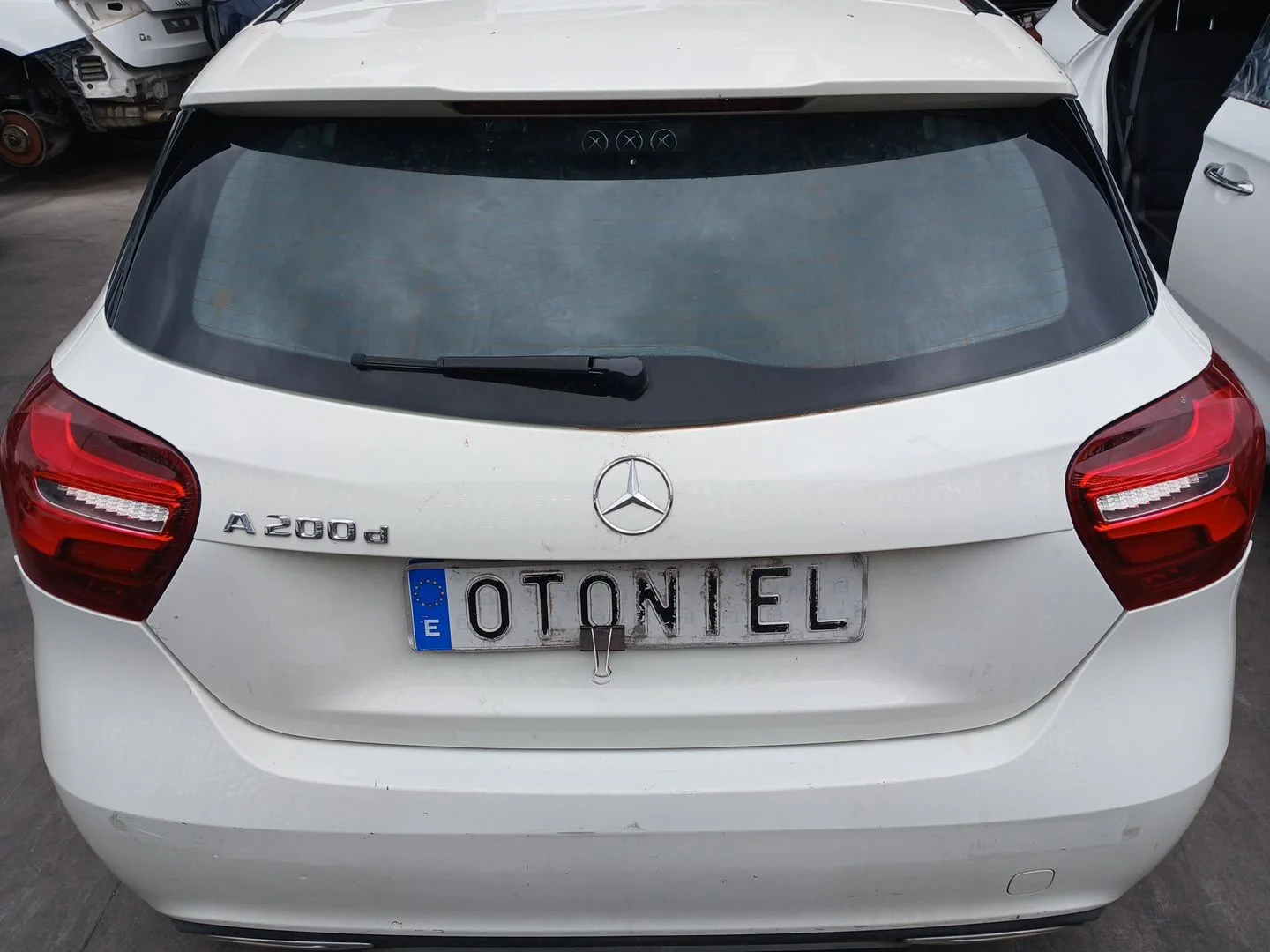 Porton Trasero para Mercedes-Benz Clase A (W176)