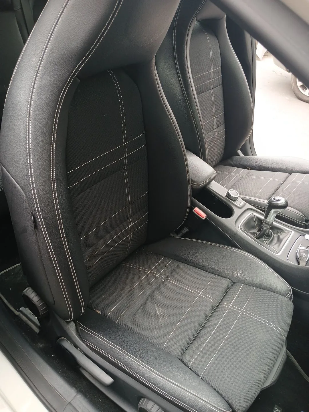 Asiento Delantero Derecho para Mercedes-Benz Clase A (W176)